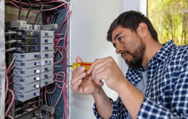 Best Affordable Electrician  in Gateway, FL